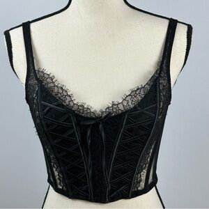 VICTORIA'S SECRET Dream Angels black unlined lace-up corset bra top - size med
